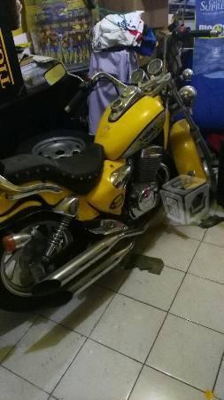 Motocicleta MARCA DINAMO MOTOR 250