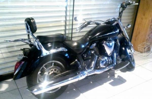 Yamaha v star 1300 -06