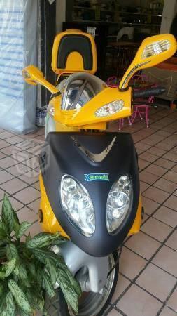 Motoneta 150cc -15