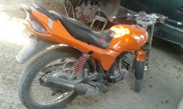 Vendo moto yamaha -05