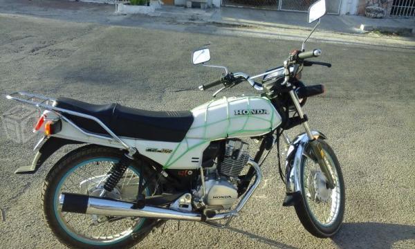 Moto honda CGL 125 -15