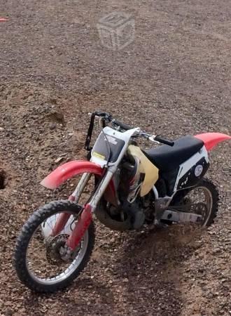 Honda CR250