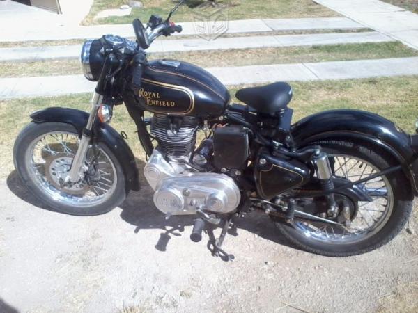 Motocicleta Royal Enfield 500, Mod. -04