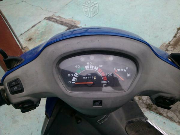 Motoneta honda activa elite -06