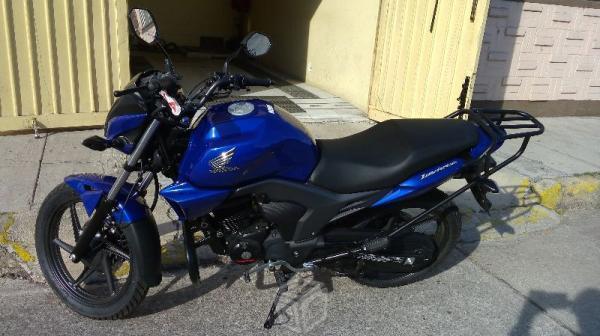 Moto Honda invicta 150cc -16