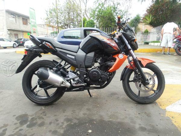 Motocicleta FZ6 -13