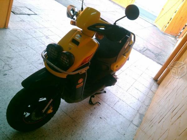 Biwis yamaha motoneta 100cc 2 tiempos -06