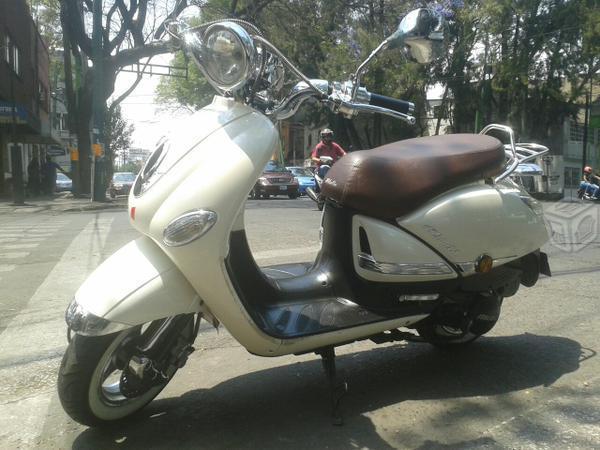 Excelente vitalia 125cc -15