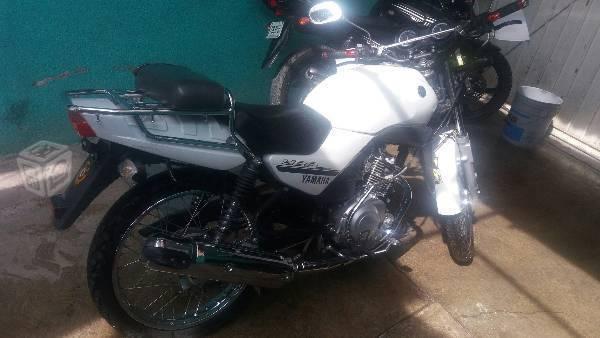 K tal traigo ala venta mui buena moto yamaha -14