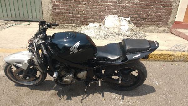 V/c moto Honda cbr 600 -89