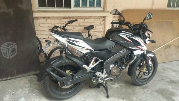 Pulsar NS 200 P/CAMBIO