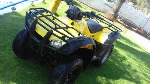 Cuatrimoto Honda Rancher es -06