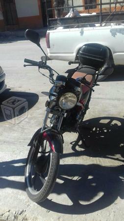 Vendo moto italika -15