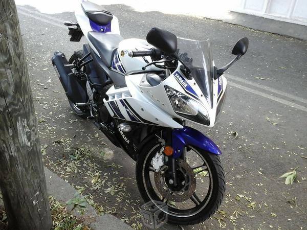 Moto R15 yamaha 2015 edicion especial -15