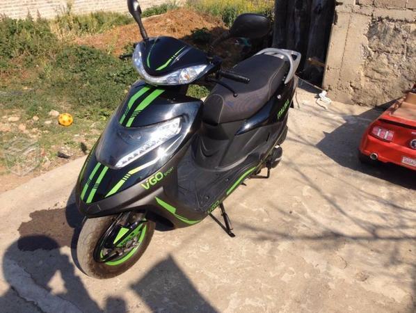 Motoneta vgo 125 -15