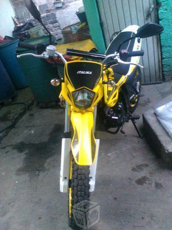 Dm 150 cc seminueva V/C -15