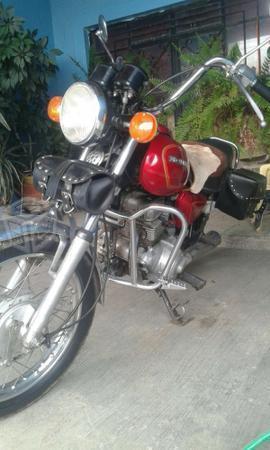 Motocicleta honda twinstar -81