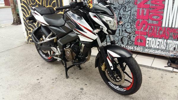 Pulsar 200 exelente -15