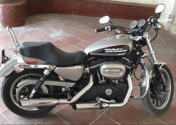 Harley Davidson 883 -07