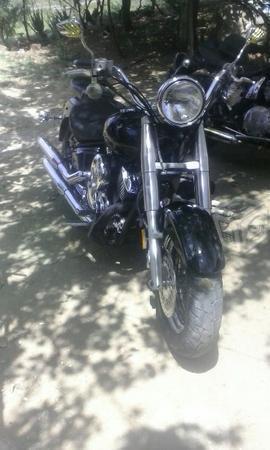 Yamaha V Star 1100cc -02