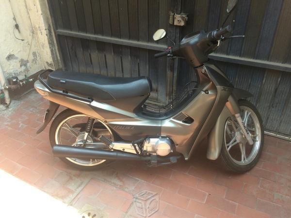 Moto Italika XT 110 -15