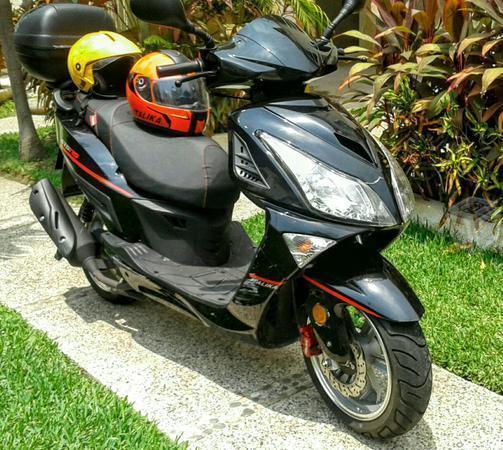 Scooter Italika GTS 175 -15