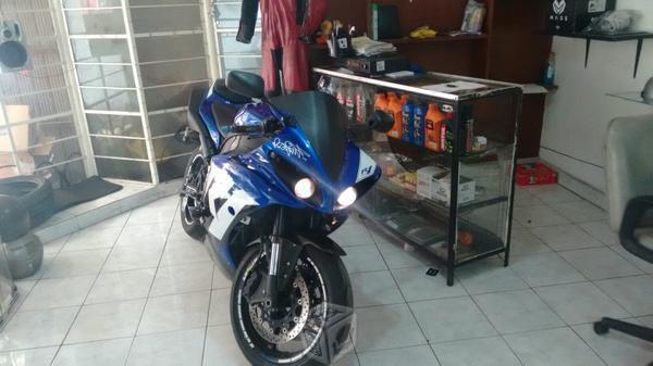 Yamaha r1 en buen estado p/c doy diferencia -12