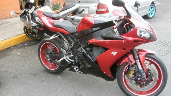 Yamaha r1 al 100 -04