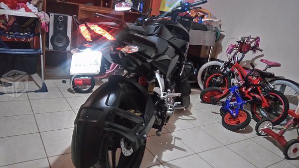 Bajaj pulsar NS200 16 -16