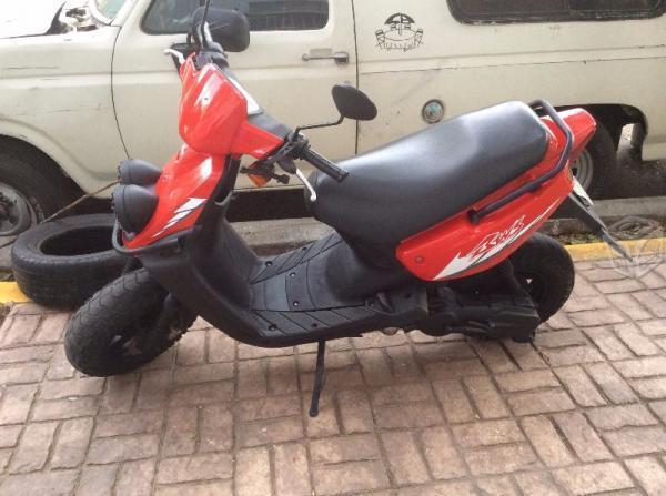 Yamaha bws 100 rojo impecable -05