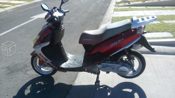 Vendo motoneta -14