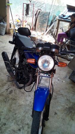 Bonita moto -12