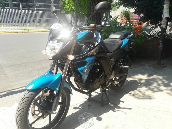 Yamaha fz versión 2.0 -16