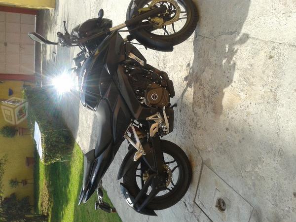 Impecable Bajaj Pulsar 200NS, poco kilometraje -14