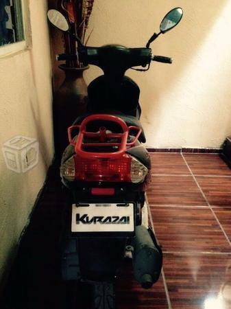 Motocicleta Scooter Kurazai 2014