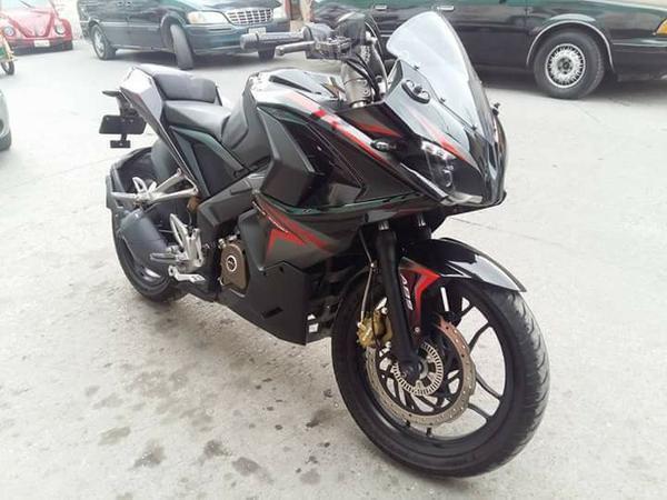 Pulsar edicion blak demon -16