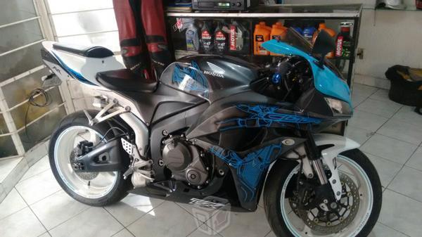 Honda rr excelente estado p/c -08