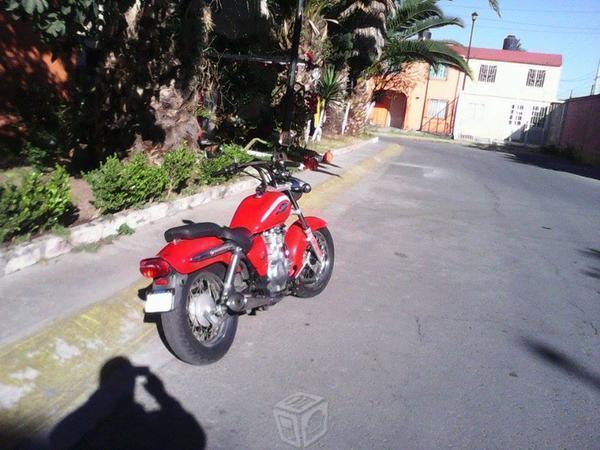 Motocicleta suzuki tipo choper buenisima -04