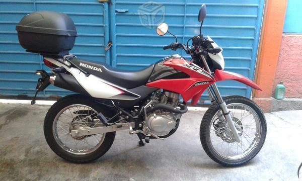 HONDA XR150 prácticamente nueva -15