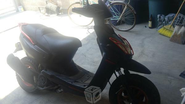 Italika scooter 175