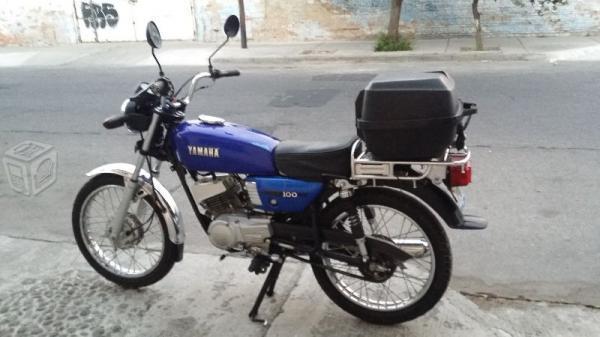 Exelente moto yamaha para el trabajo -05