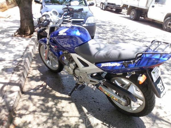 Honda twister 250cc impecable jalando al 100 -02