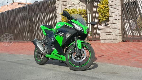 Kawasaki ninja ex 300 -13