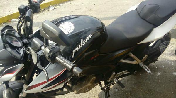 Pulsar 200 Ns -14