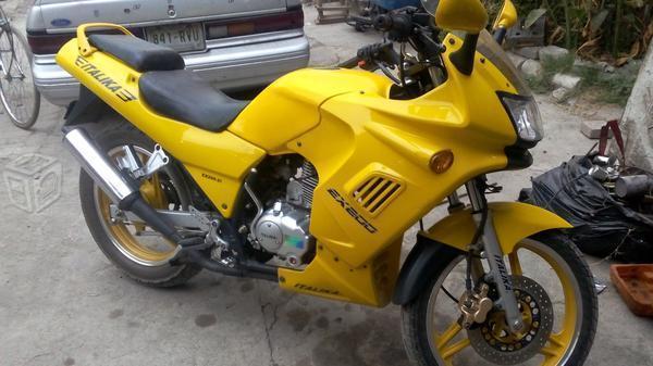 Moto ex 200 impecable v/c -07