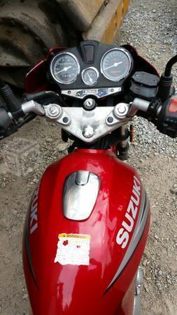 Suzuki gsx 150 -11