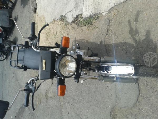 Honda tool 125cc -12