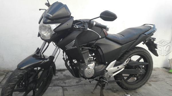 Honda invicta 150cc -13