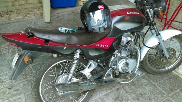 Motocicleta lifan -11