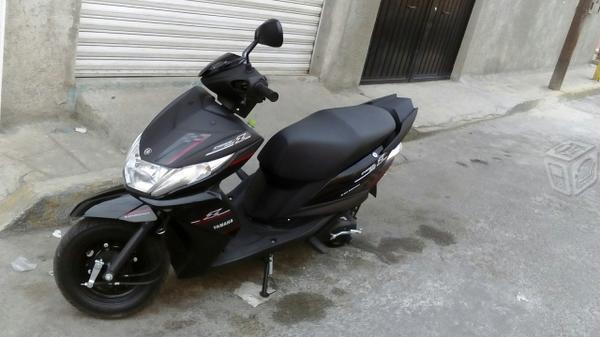 Moto yamaha SIGNUS RAY Z -15